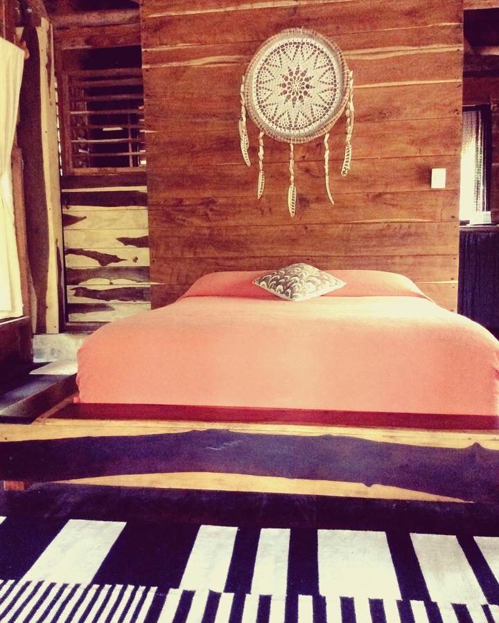 Escarabajo Rojo Bed & Breakfast Tulum Bagian luar foto