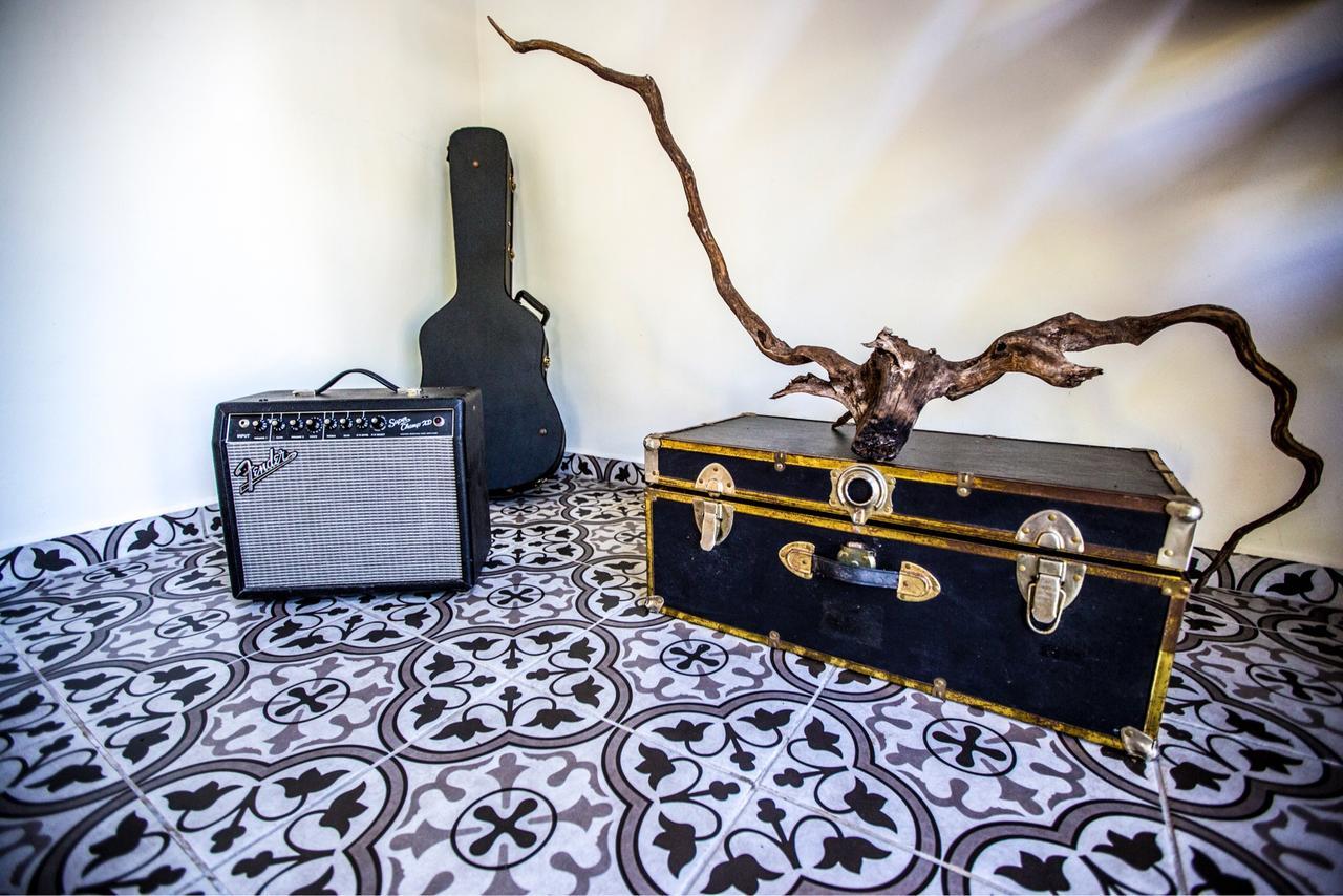 Escarabajo Rojo Bed & Breakfast Tulum Bagian luar foto