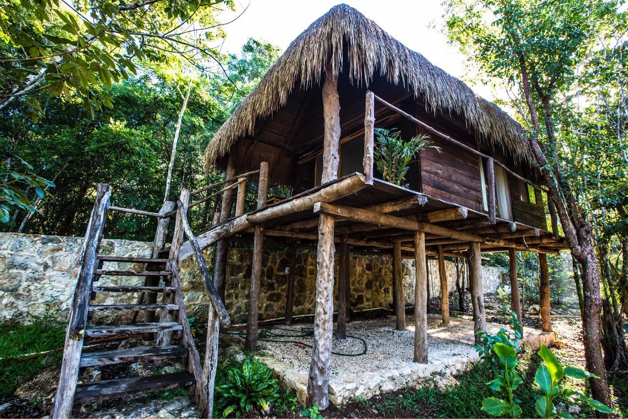 Escarabajo Rojo Bed & Breakfast Tulum Bagian luar foto