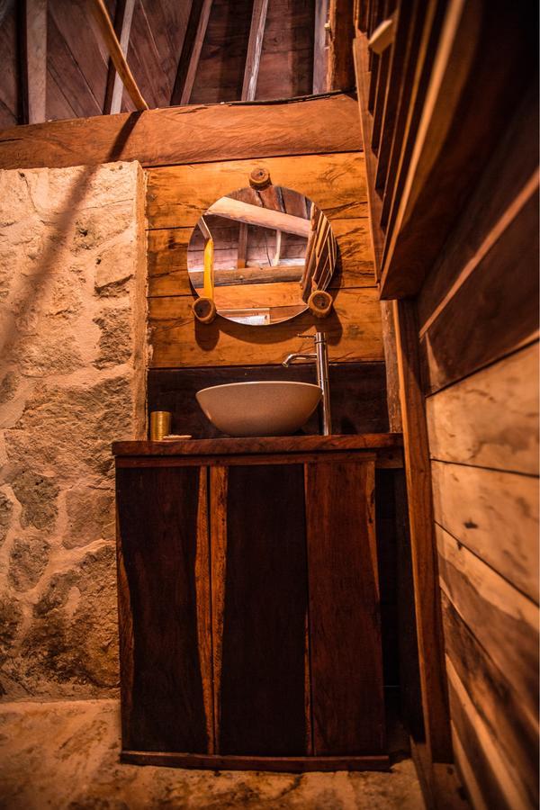 Escarabajo Rojo Bed & Breakfast Tulum Bagian luar foto
